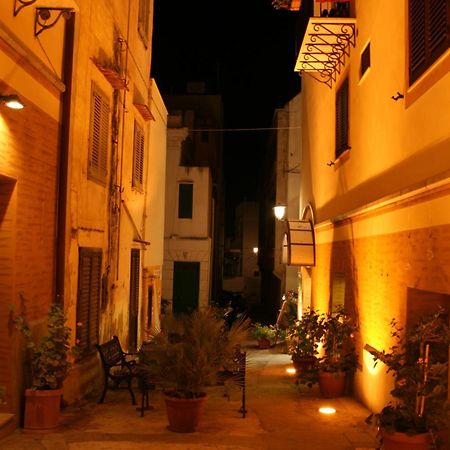 Hotel Clelia Isola di Ustica Екстериор снимка