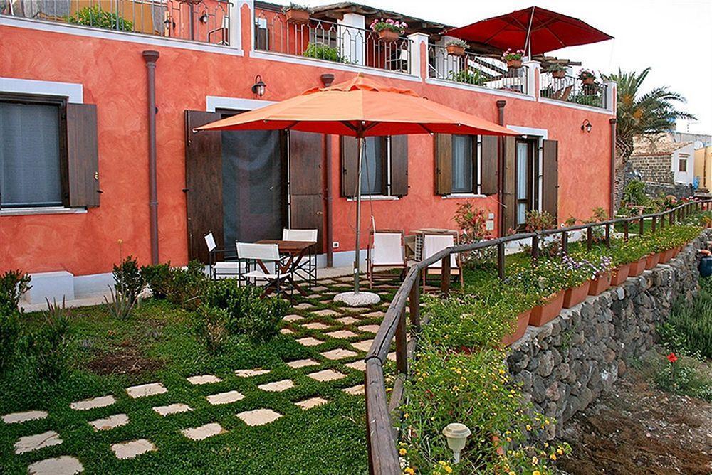 Hotel Clelia Isola di Ustica Екстериор снимка