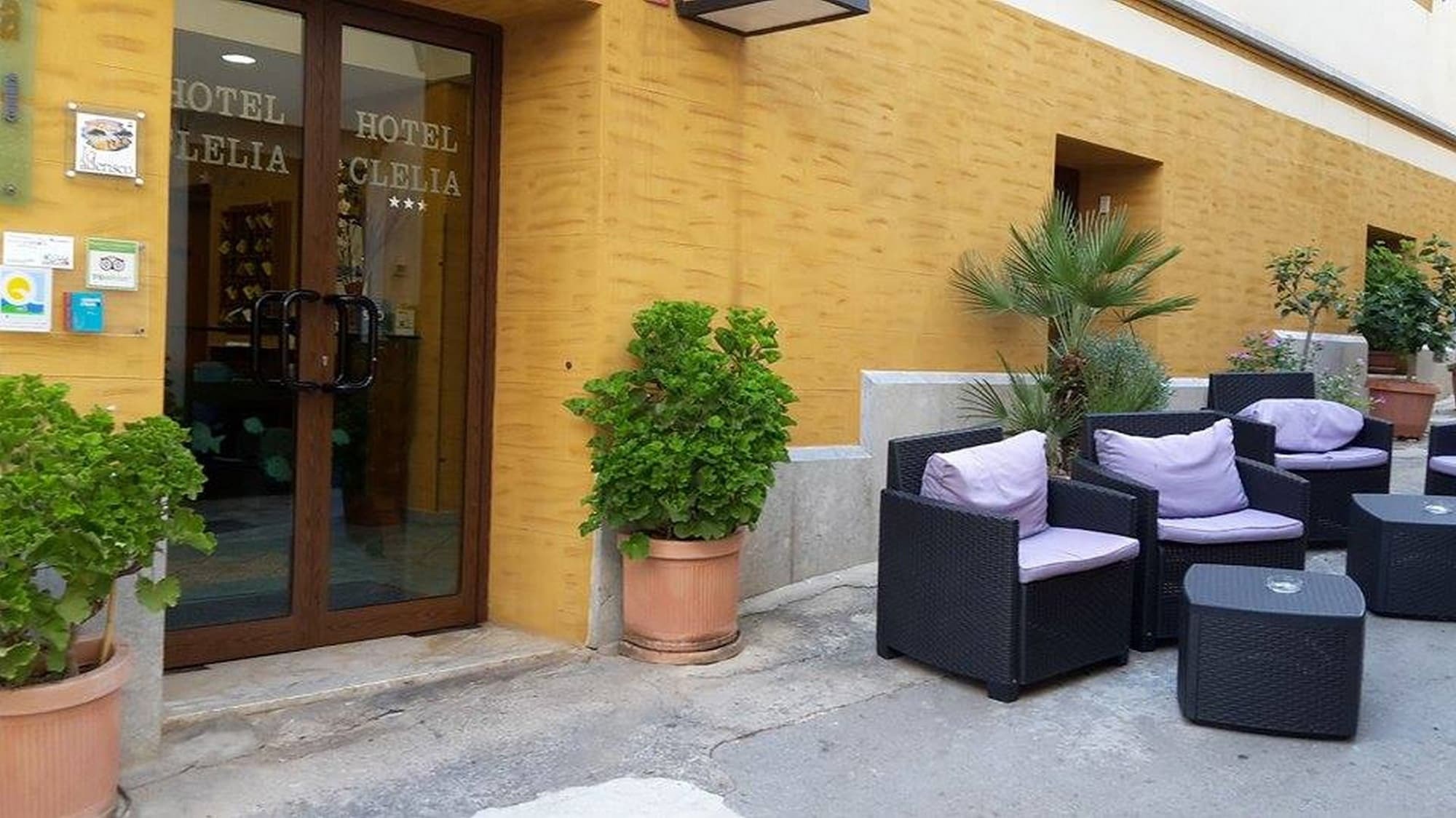Hotel Clelia Isola di Ustica Екстериор снимка